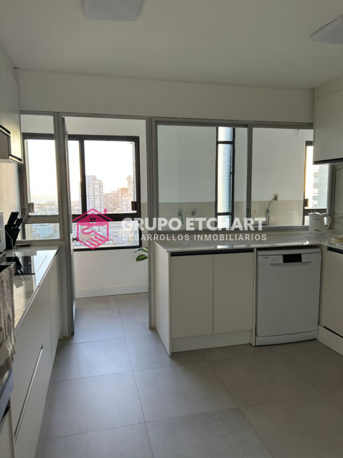 Apartamento ID.205 - AMPLIO Y LUMINOSO APARTAMENTO EN VENTA 