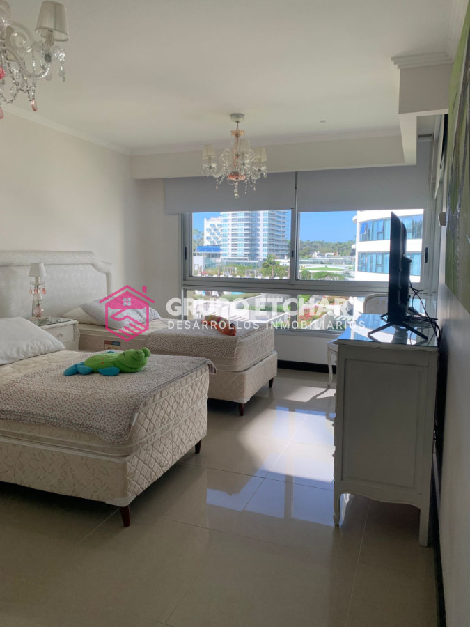 Apartamento ID.197 - Central frente
