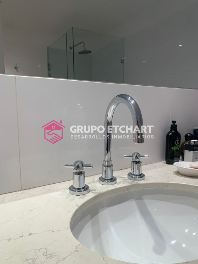 Apartamento ID.197 - Central frente