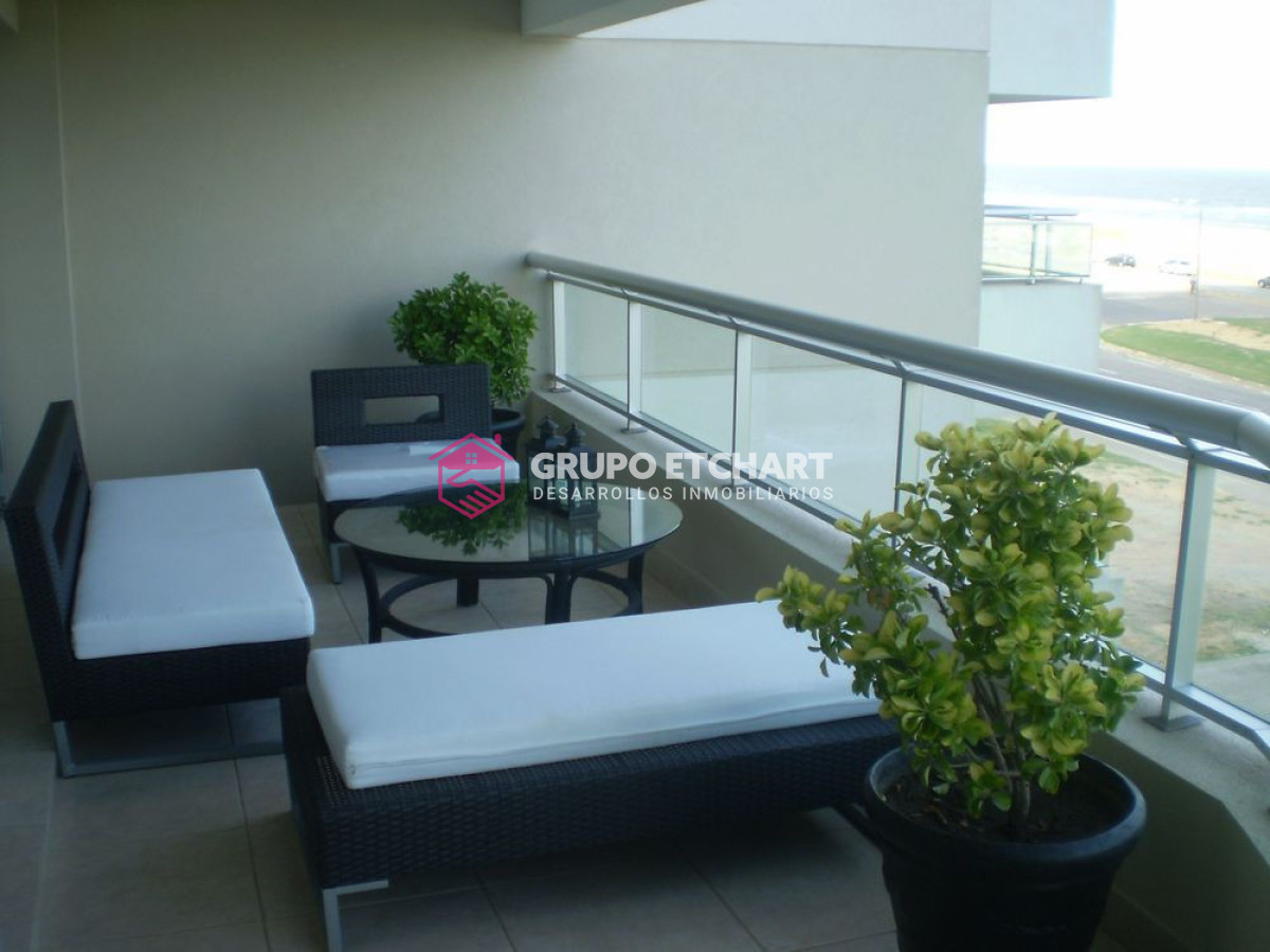 Apartamento ID.197 - Central frente