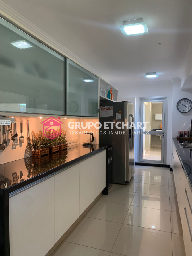 Apartamento ID.197 - Central frente