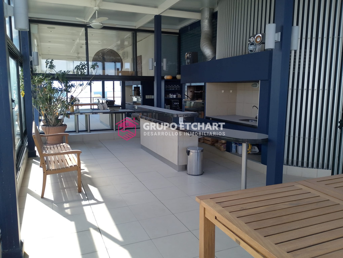 Apartamento ID.203 - Impresionante piso frente al Puerto 