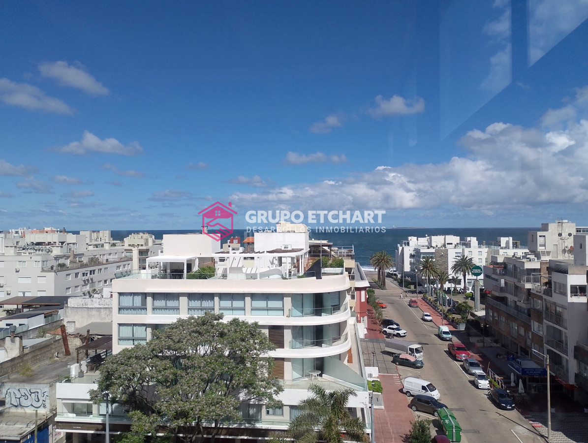 Apartamento ID.203 - Impresionante piso frente al Puerto 