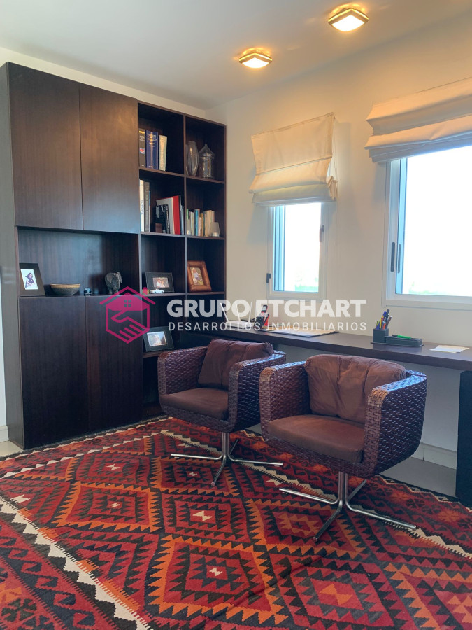 Casa ID.208 - CASA EN VENTA, PRIMERA LÍNEA PUNTA DEL ESTE