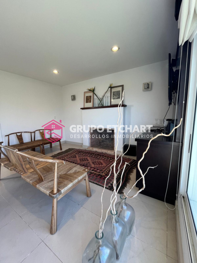 Casa ID.208 - CASA EN VENTA, PRIMERA LÍNEA PUNTA DEL ESTE