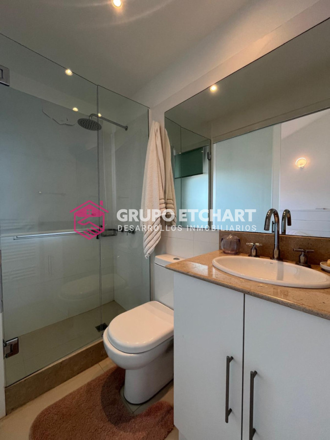 Casa ID.208 - CASA EN VENTA, PRIMERA LÍNEA PUNTA DEL ESTE