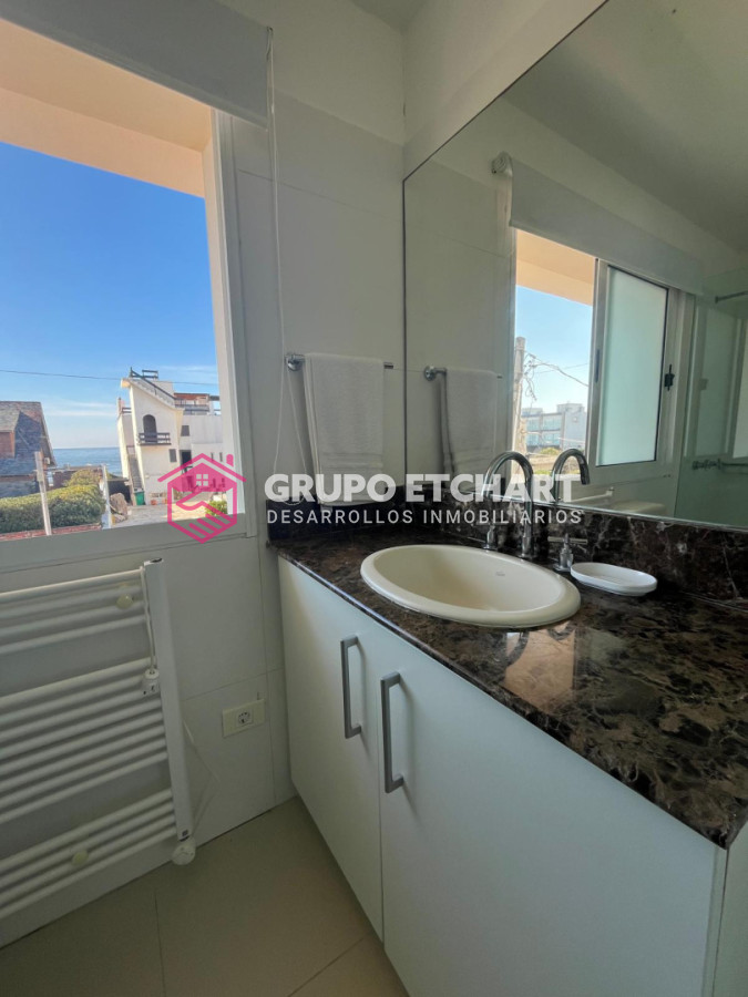 Casa ID.208 - CASA EN VENTA, PRIMERA LÍNEA PUNTA DEL ESTE
