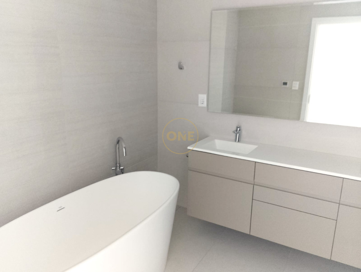 Apartamento ID.2208 - Espectacular  apartamento a estrenar!!