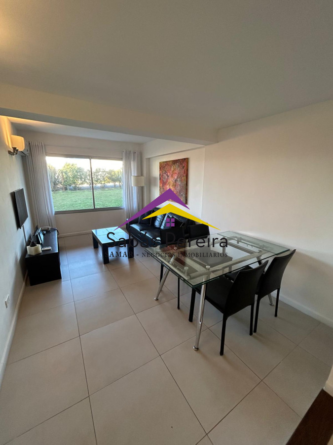 Apartamento ID.41602 - Venta de Apartamento de 2 Dormitorios en Montoya