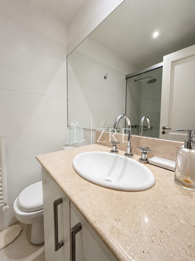 Casa ID.1134 - GRAN CASA EN VENTA, PRIMERA LÍNEA