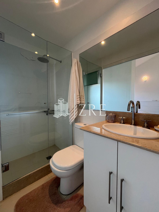 Casa ID.1134 - GRAN CASA EN VENTA, PRIMERA LÍNEA