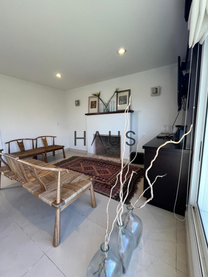 Casa ID.868 - CASA EN VENTA, PRIMERA LÍNEA PUNTA DEL ESTE