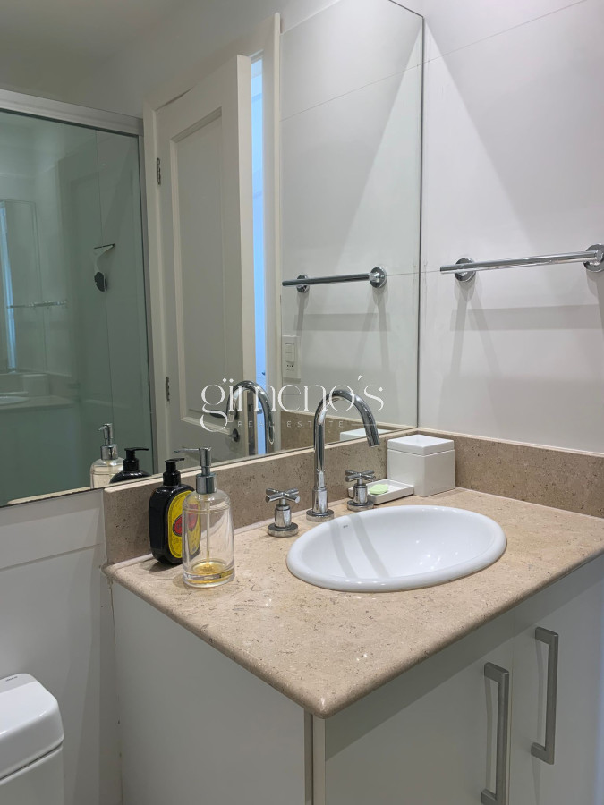 Casa ID.674 - GRAN CASA EN VENTA, PRIMERA LÍNEA