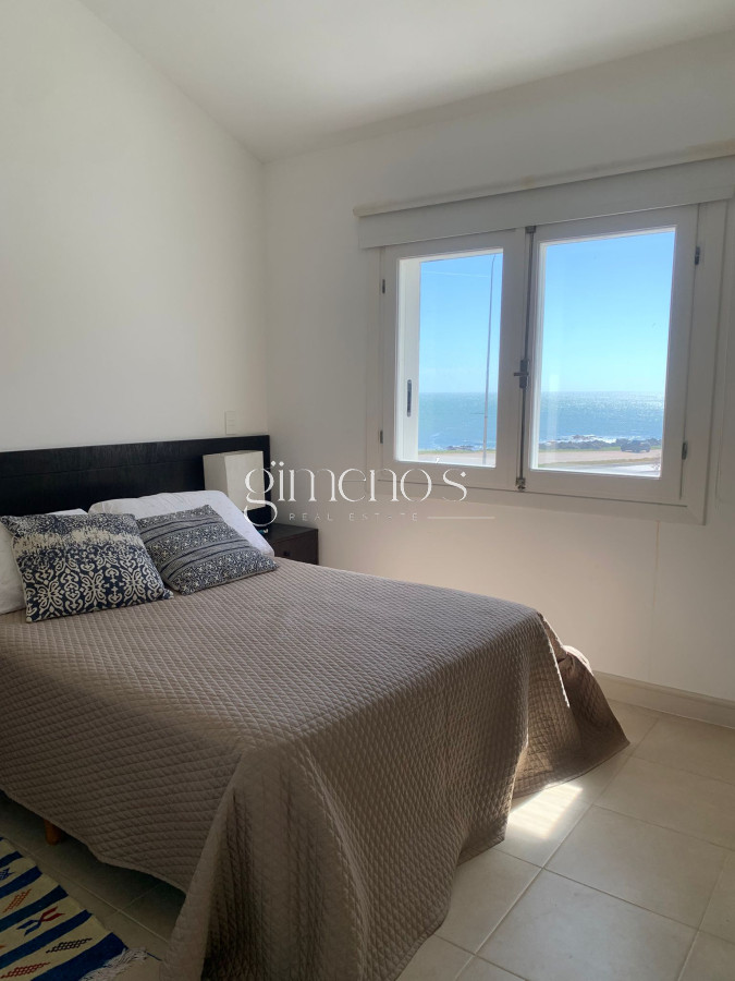 Casa ID.674 - GRAN CASA EN VENTA, PRIMERA LÍNEA