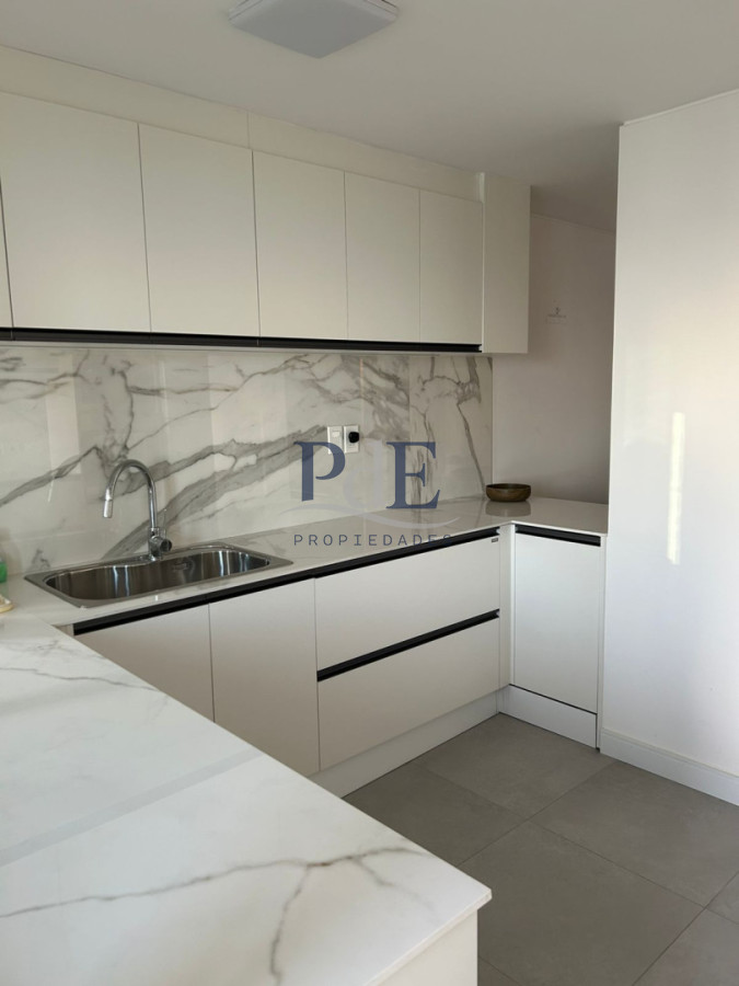 AMPLIO Y LUMINOSO APARTAMENTO EN VENTA  - Imagen 18