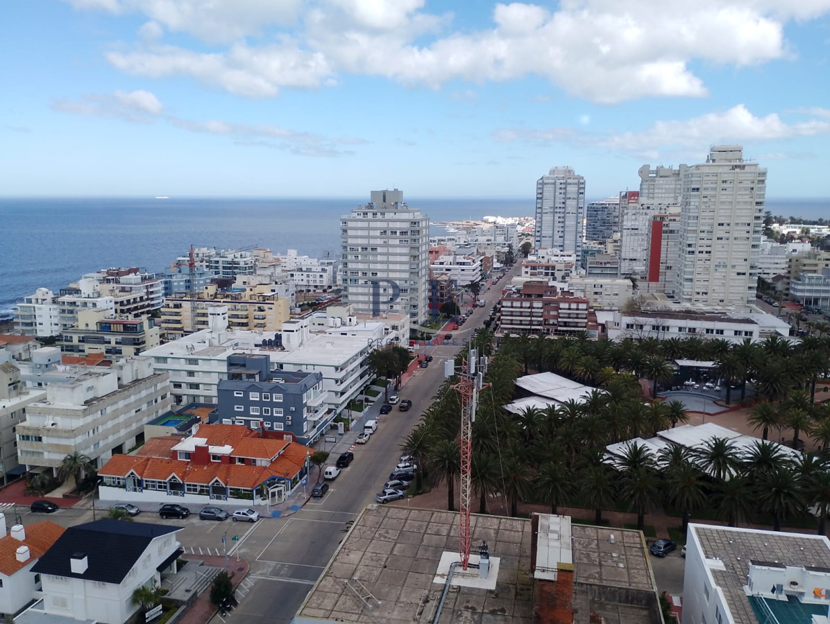 AMPLIO Y LUMINOSO APARTAMENTO EN VENTA  - Imagen 36