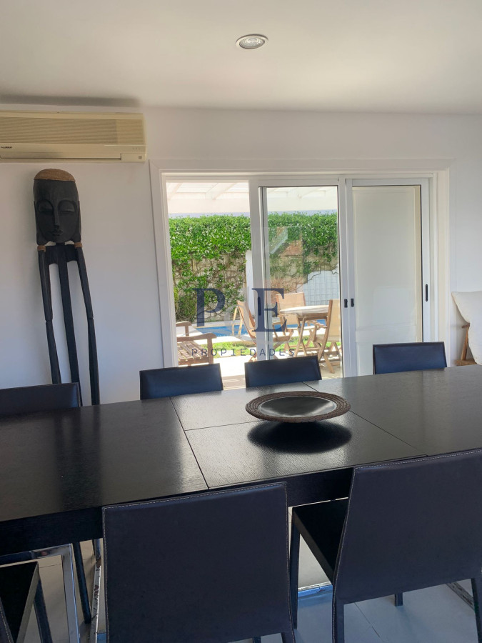 Casa en primera fila | Península de Punta del Este | Frente al mar - Imagen 17