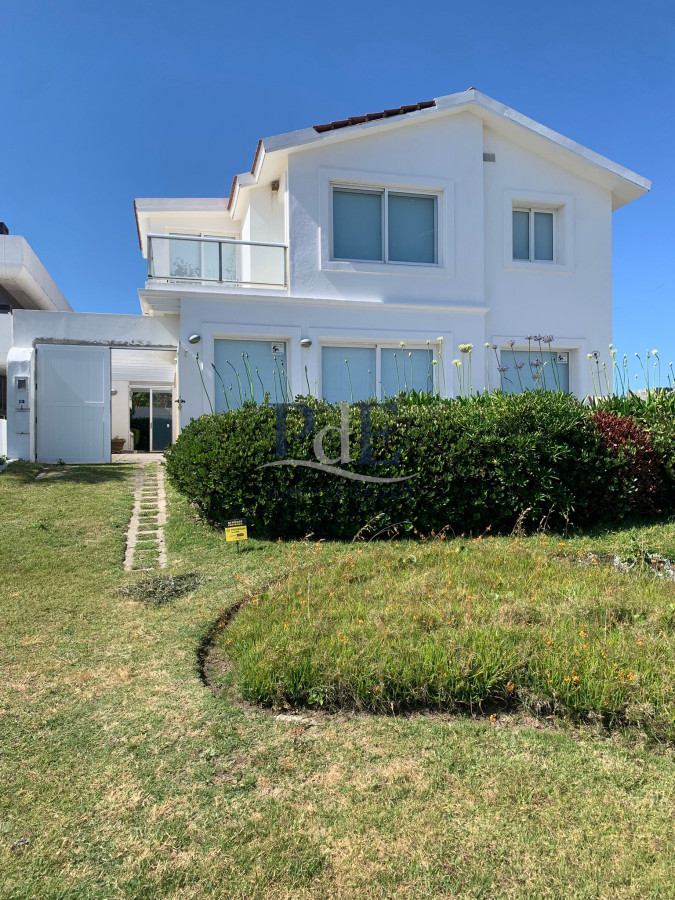 Casa en primera fila | Península de Punta del Este | Frente al mar - Imagen 3