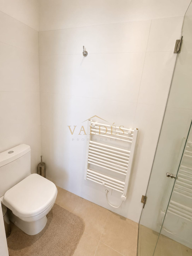 Casa ID.4854 - GRAN CASA EN VENTA, PRIMERA LÍNEA