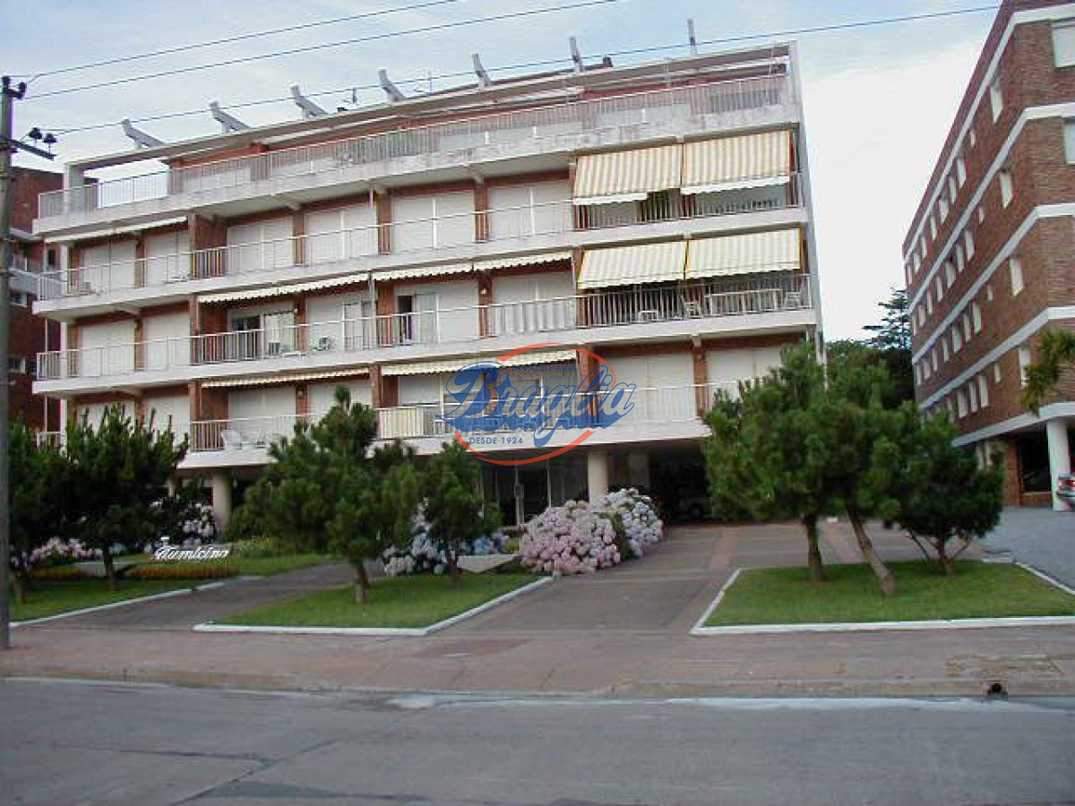 Apartamento en Punta del Este, Mansa