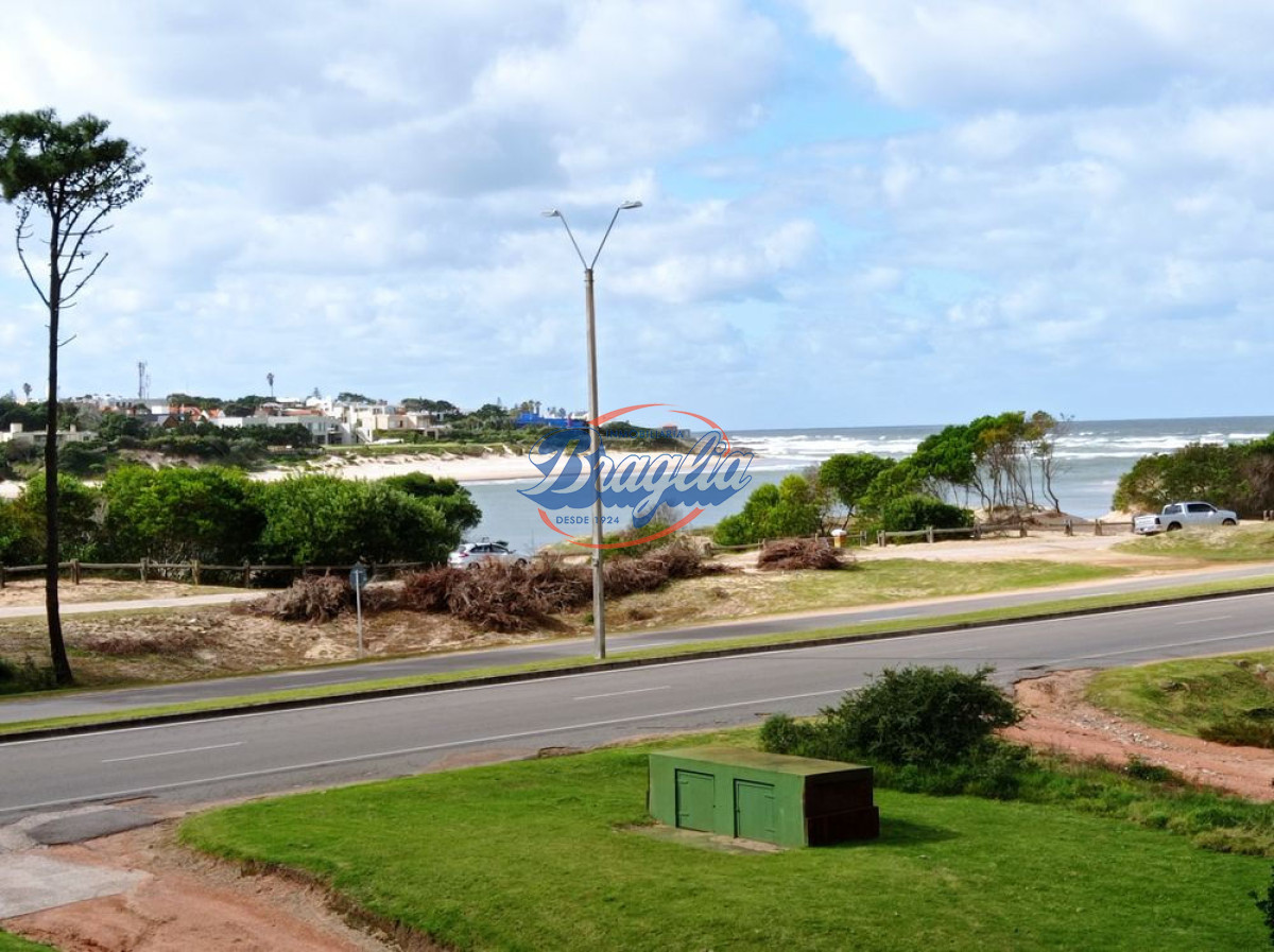 Apartamento en Punta del Este, Brava