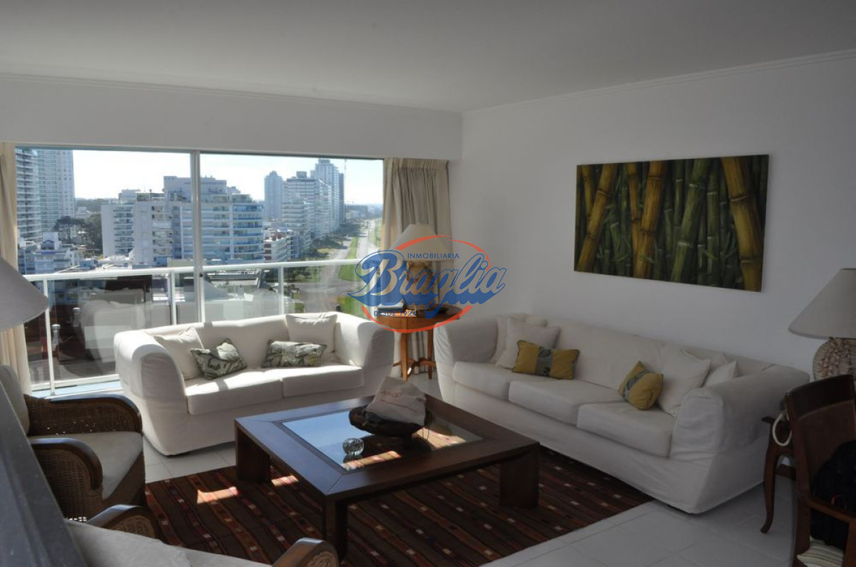 Brava - GoPunta - Portal Inmobiliario de Punta del Este - Maldonado