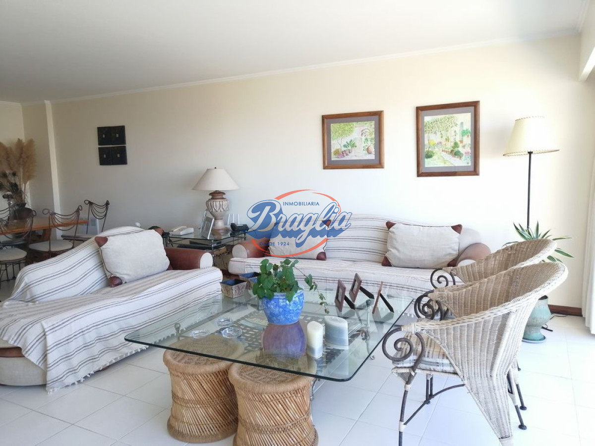 Brava - GoPunta - Portal Inmobiliario de Punta del Este - Maldonado