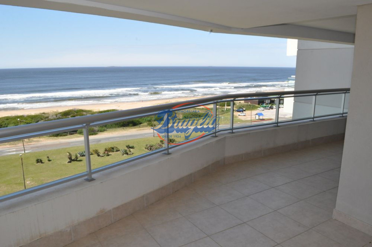Brava - GoPunta - Portal Inmobiliario de Punta del Este - Maldonado