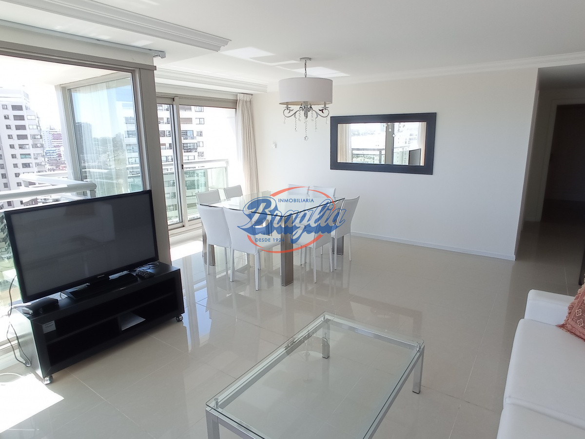 Brava - GoPunta - Portal Inmobiliario de Punta del Este - Maldonado