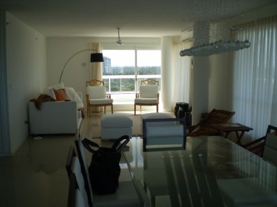 Apartamento en Punta del Este, Roosevelt