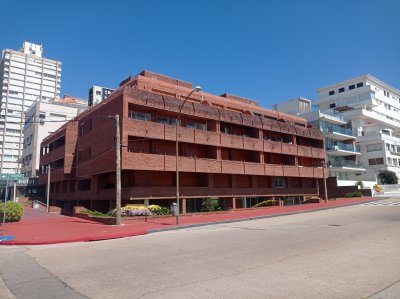 APARTAMENTO HERMOSO CON VISTA