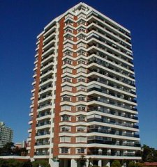 Apartamento en Punta del Este, Brava