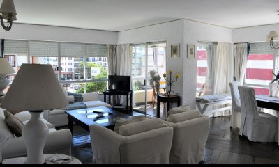 Apartamento en Punta del Este, Península