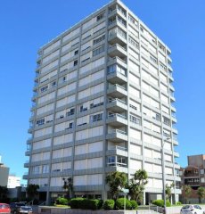 APARTAMENTO EN EDIFICIO RECLADA