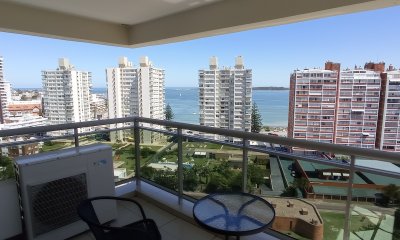 APARTAMENTO EN PUNTA DEL ESTE