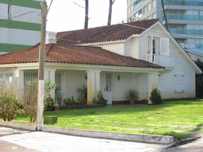 Casa en Punta del Este, Mansa