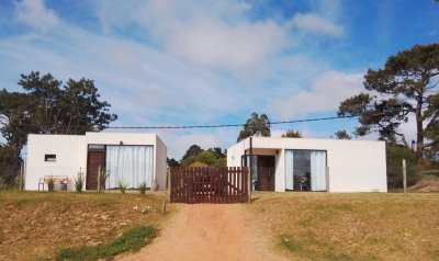 Venta de 2 casas en Piedras del chileno 