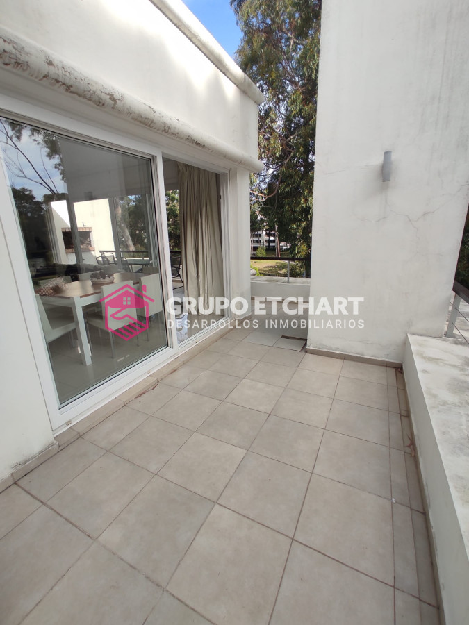Apartamento ID.16 - Espectacular Apartamento en Green Park. Facilidades de Pago. 50% y 36 cuotas.