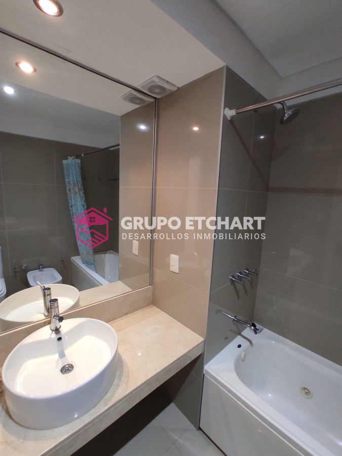 Apartamento ID.16 - Espectacular Apartamento en Green Park. Facilidades de Pago. 50% y 36 cuotas.
