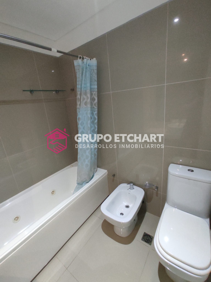 Apartamento ID.16 - Espectacular Apartamento en Green Park. Facilidades de Pago. 50% y 36 cuotas.