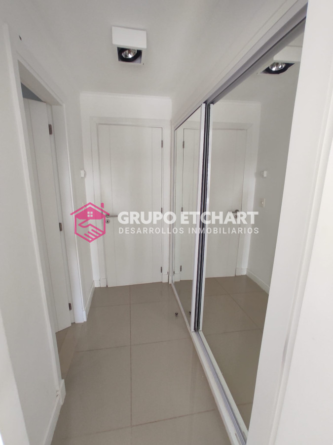 Apartamento ID.16 - Espectacular Apartamento en Green Park. Facilidades de Pago. 50% y 36 cuotas.
