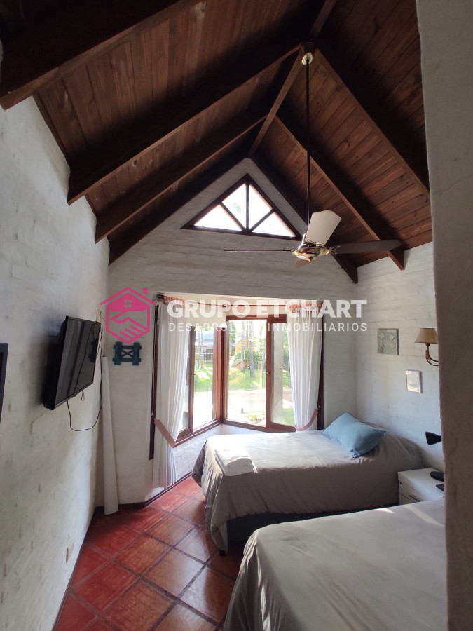 Casa ID.7 - Casa en Solanas Village.