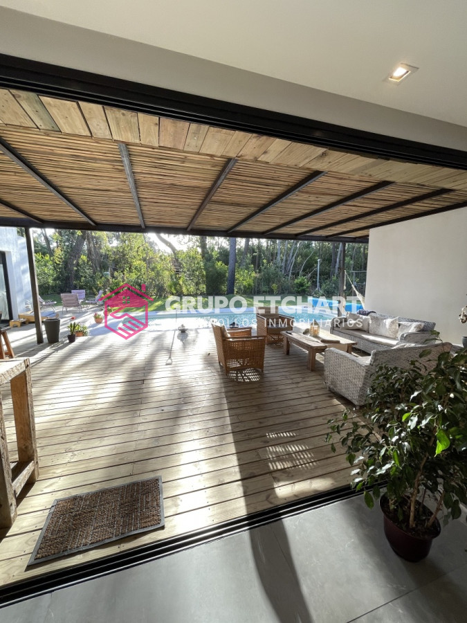 Casa ID.8 - casa compleo solanas 