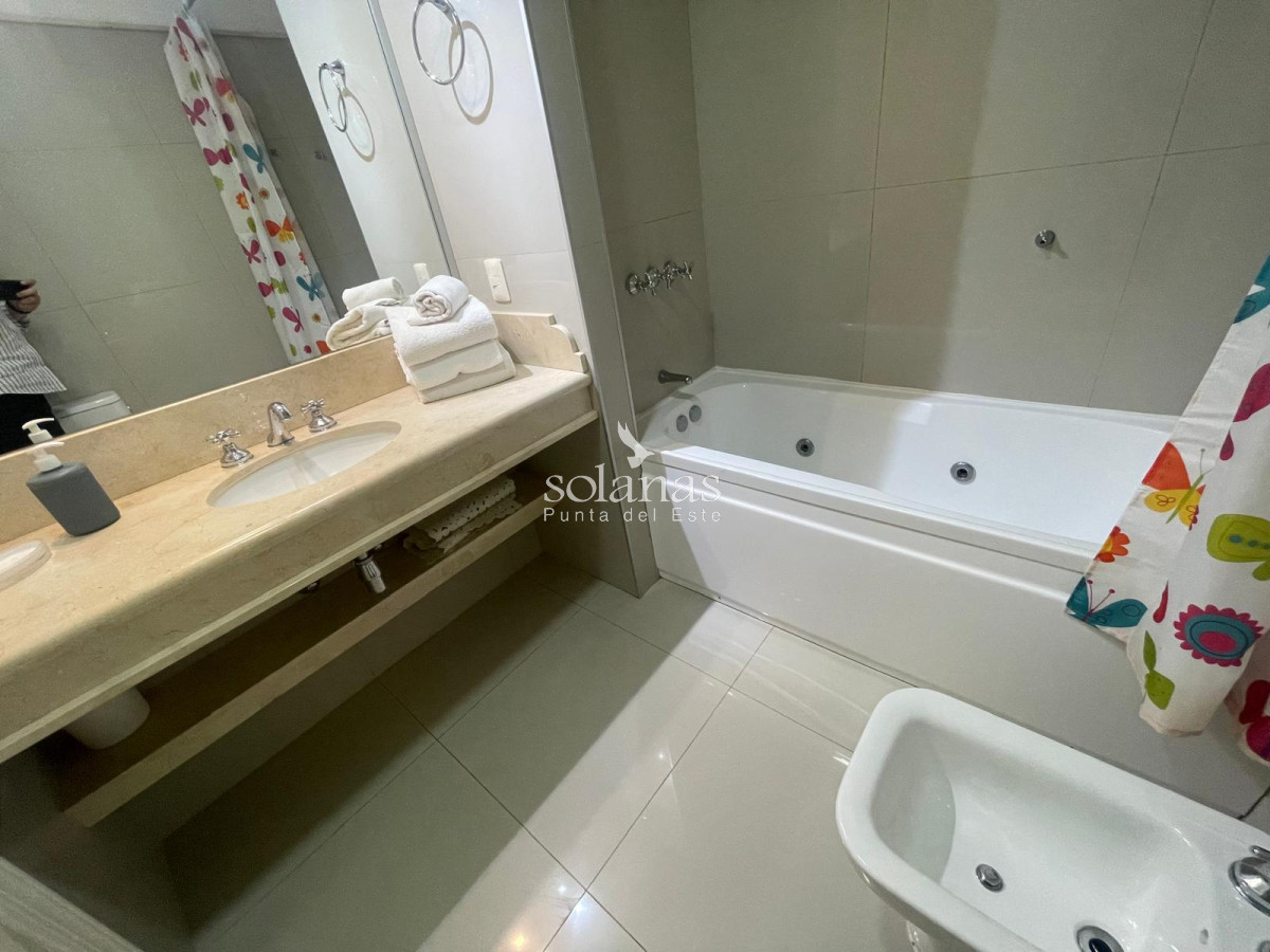 Apartamento ID.195 - Oportunidad en Green Park - Apartamento 3 Ambientes 