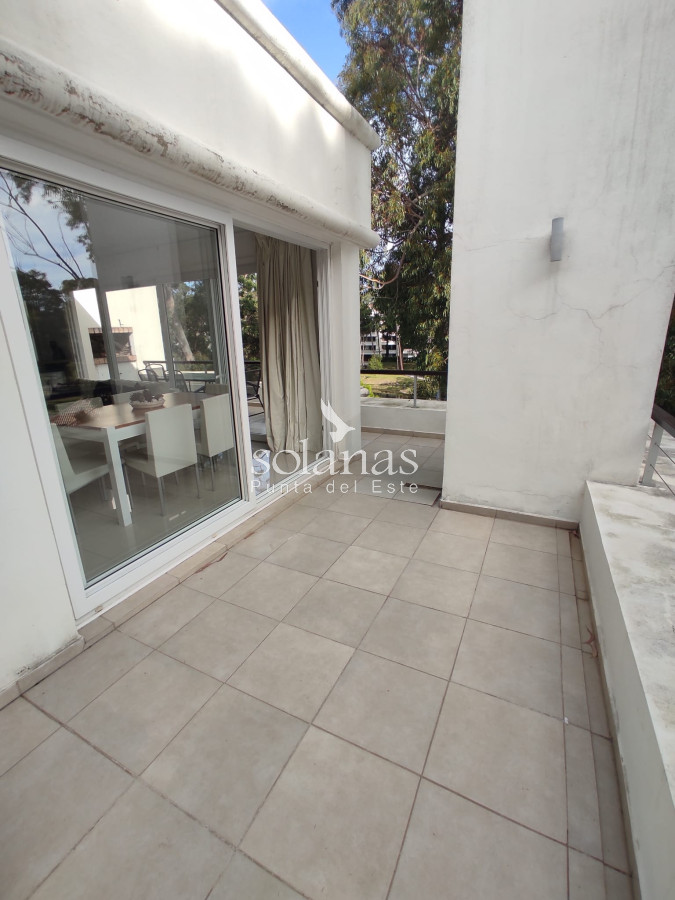 Apartamento ID.128 - Espectacular Apartamento en Green Park. Facilidades de Pago. 50% y 36 cuotas.