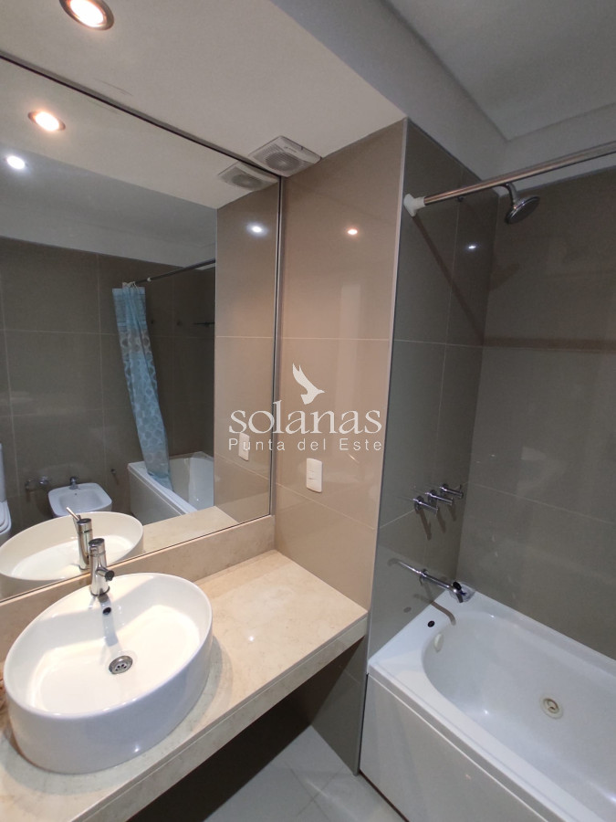 Apartamento ID.128 - Espectacular Apartamento en Green Park. Facilidades de Pago. 50% y 36 cuotas.