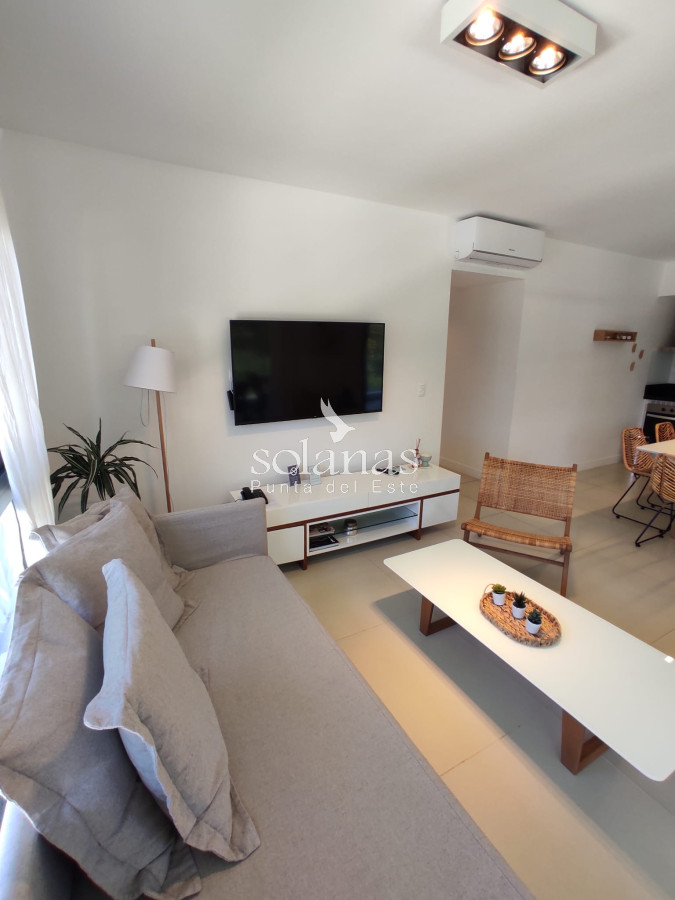 Apartamento ID.120 - Crystal View. Vista al Bosque. Financiado.