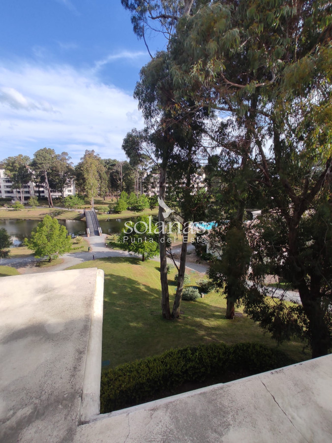 Apartamento ID.128 - Espectacular Apartamento en Green Park. Facilidades de Pago. 50% y 36 cuotas.