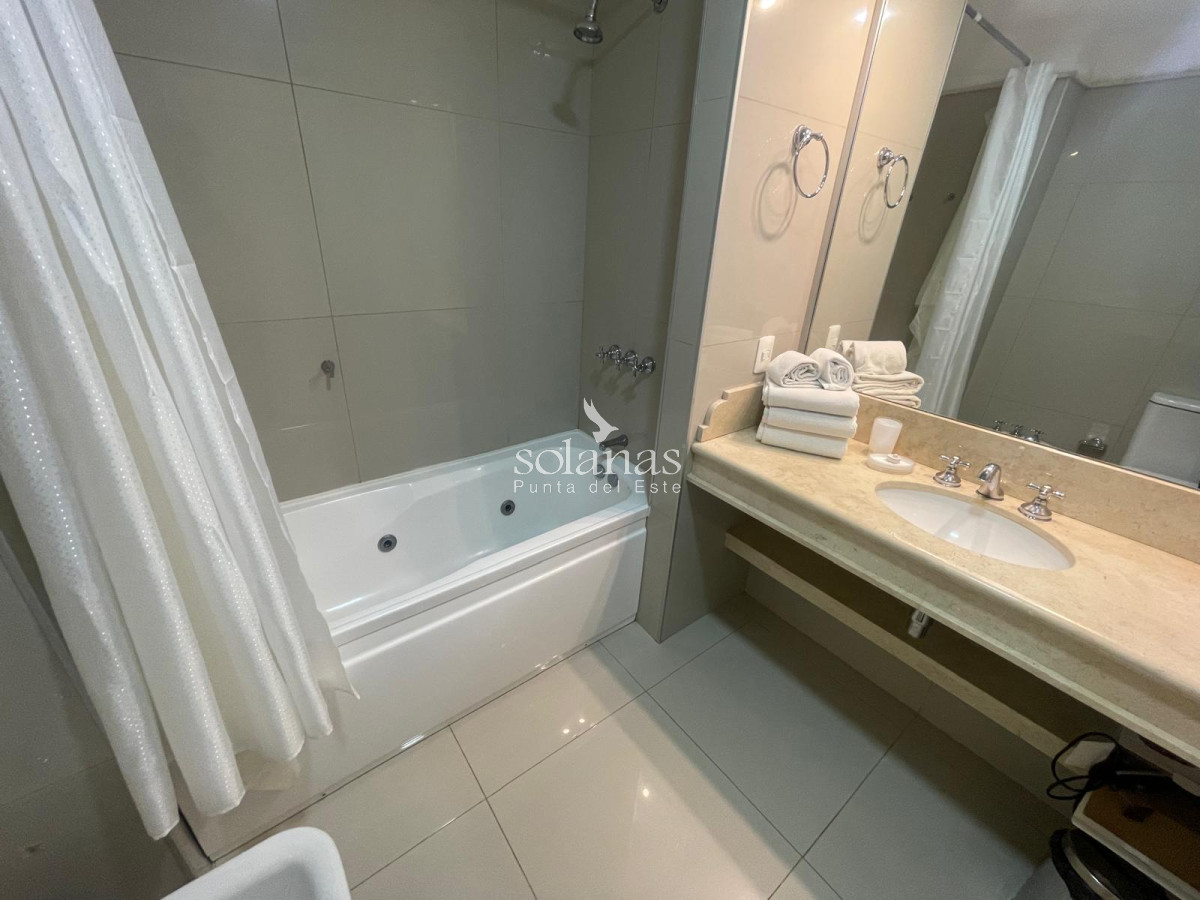 Apartamento ID.195 - Oportunidad en Green Park - Apartamento 3 Ambientes 