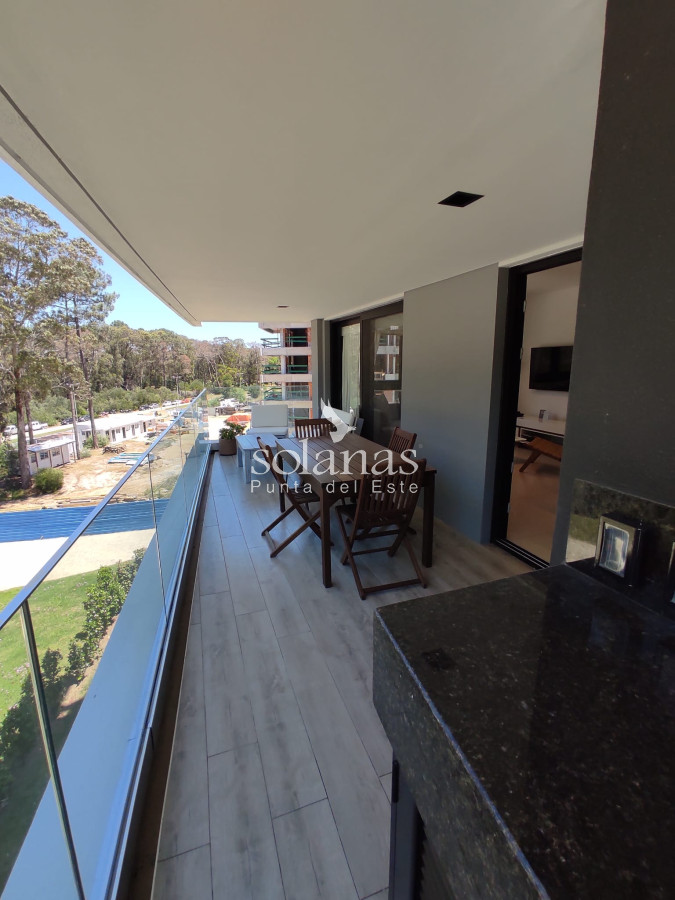 Apartamento ID.120 - Crystal View. Vista al Bosque. Financiado.